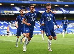 曼联遭争议点球绝杀